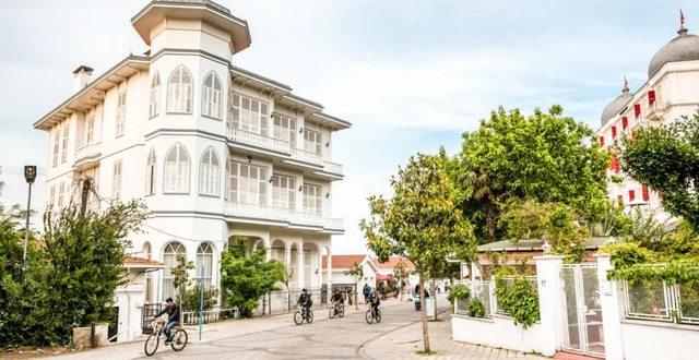 Desde Estambul: Tour Guiado por las Islas Príncipe vista previa 3