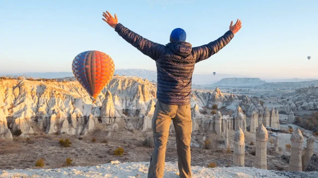 Sunrise Hot Air Balloon Watching Tour in Cappadocia preview 1