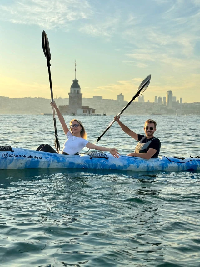 Maiden's Tower Canoe Tour Istanbul from the Waters preview 3