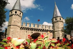 Estambul: Tour Guiado por el Palacio de Topkapi y el Harén con Entrada vista previa 2