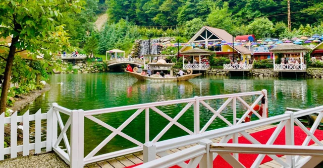 Excursión de un Día a Sapanca y Maşukiye desde Estambul vista previa 2